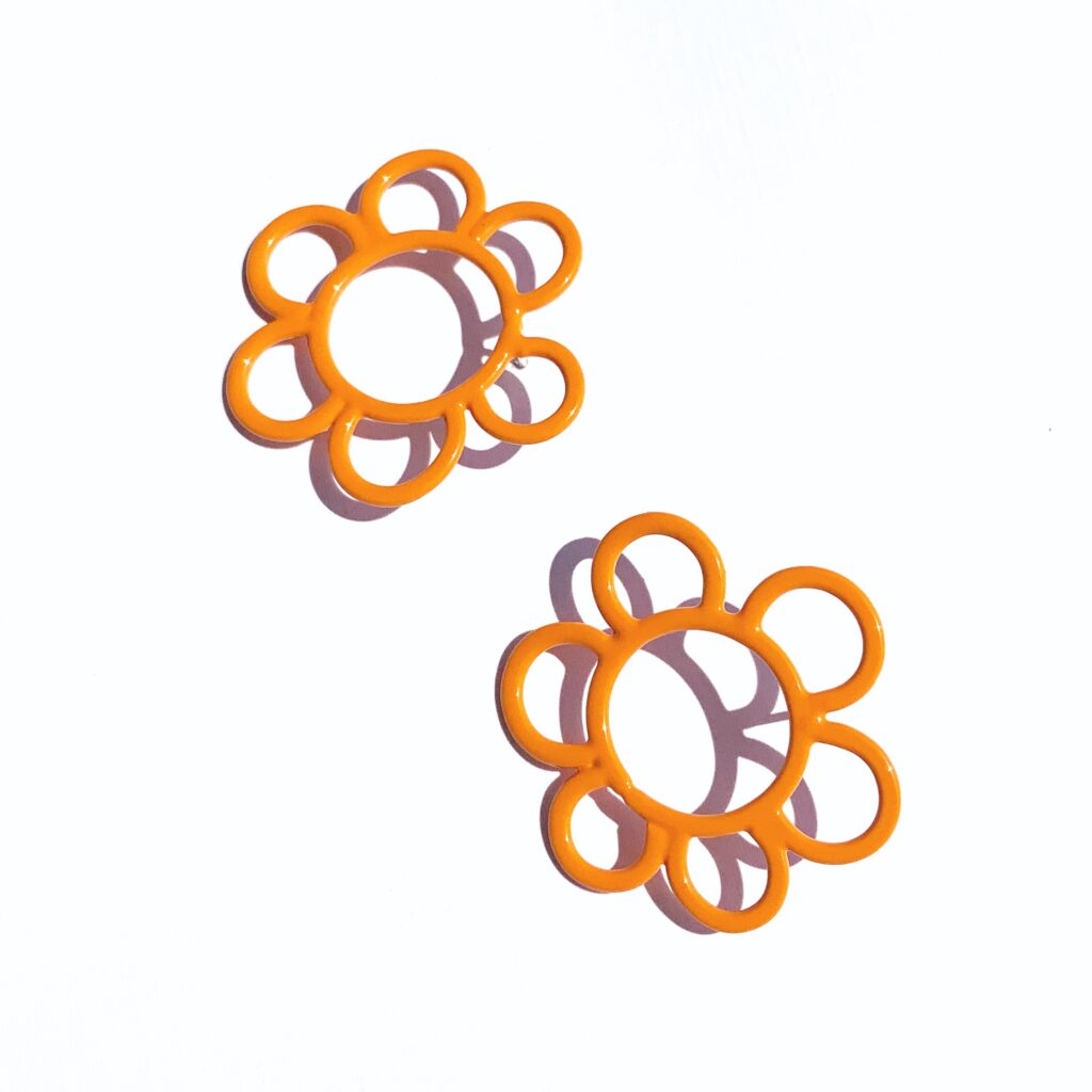 Geraldton Wax Studs